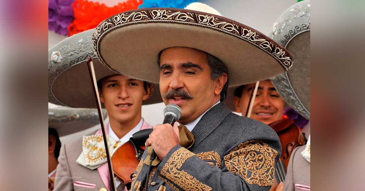 Vicente Fernández Jr. desmiente sufrir parálisis facial