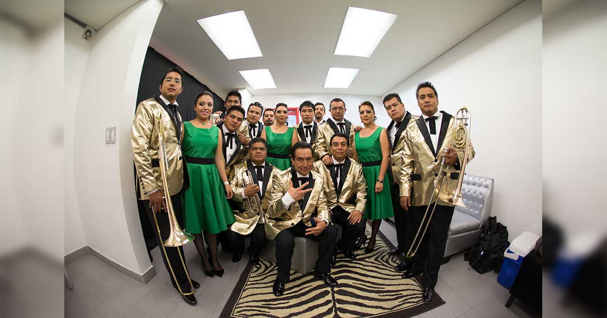 Los Ángeles Azules unieron a fanáticos de la cumbia y de la música clásica
