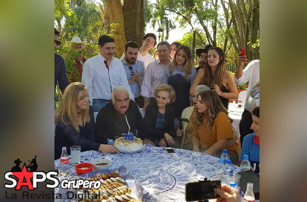 «Un año más señores»: Vicente Fernández celebró su cumpleaños 78