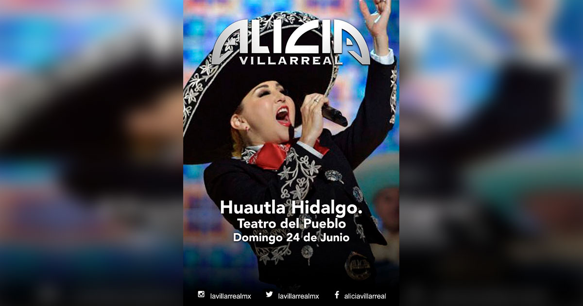 Alicia Villarreal en el Teatro del Pueblo en Huautla, Hidalgo