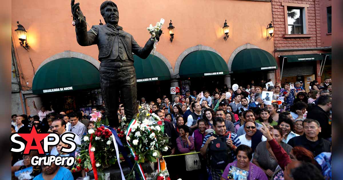 Rendirán homenaje a Juan Gabriel en Plaza Garibaldi