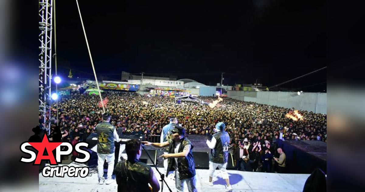 Kumbia Kings puso a bailar a los asistentes de la feria Zacatelco