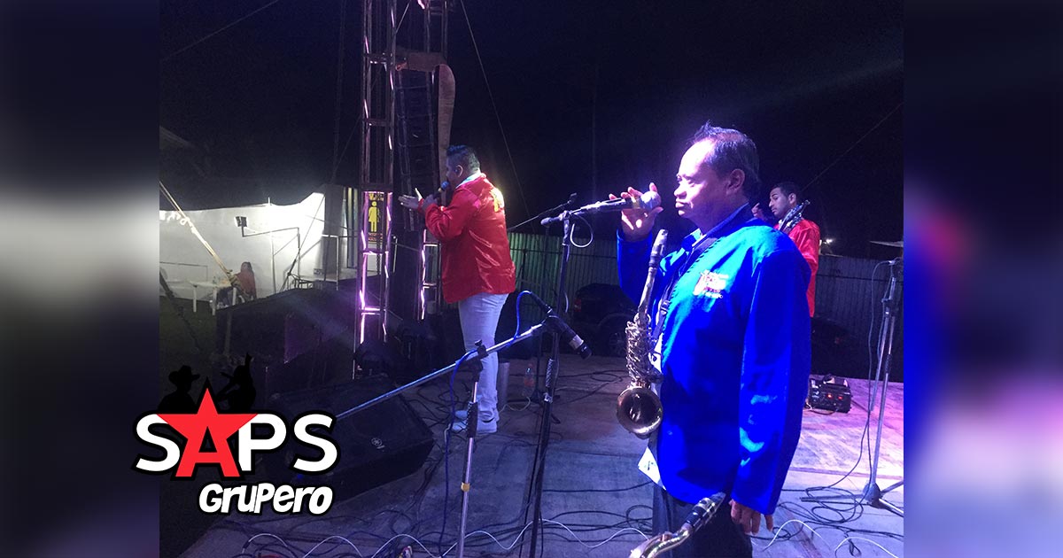 Exitoso baile de Feria en Tecama, Veracruz con dos grandes de la música tropical