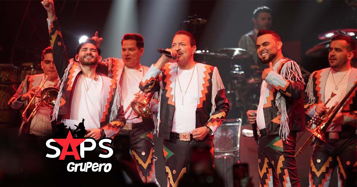 Julio Preciado regresa con Banda El Recodo en mágico concierto