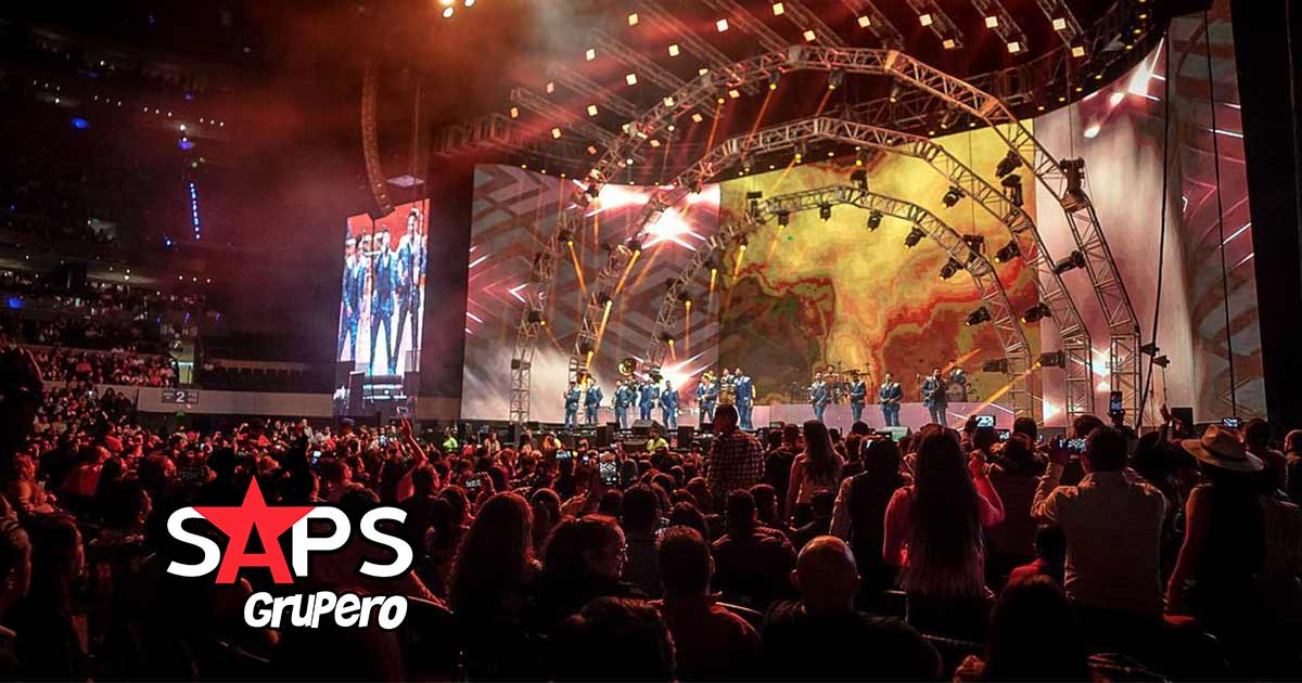 Éxito total la presentación de Banda El Recodo en la Arena Ciudad de México
